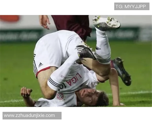 足球界最具搞笑魅力的球星盘点 谁是球场上的逗比之王 足球界最具搞笑魅力的球星盘点 谁是球场上的逗比之王